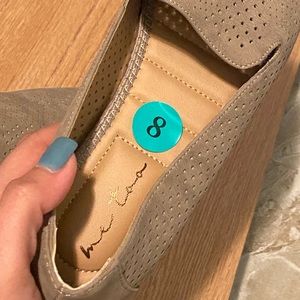Me too Brit slip ons size 8